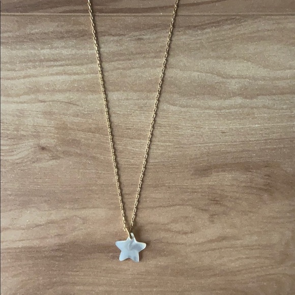 Madewell Mother of Pearl Star Necklace - Picture 3 of 8